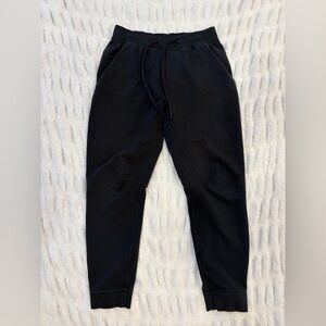 Lululemon Men’s Medium Black Joggers